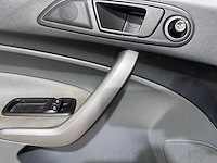 Ford - fiesta - 1.25 limited - 02-nrf-7 - afbeelding 3 van  12