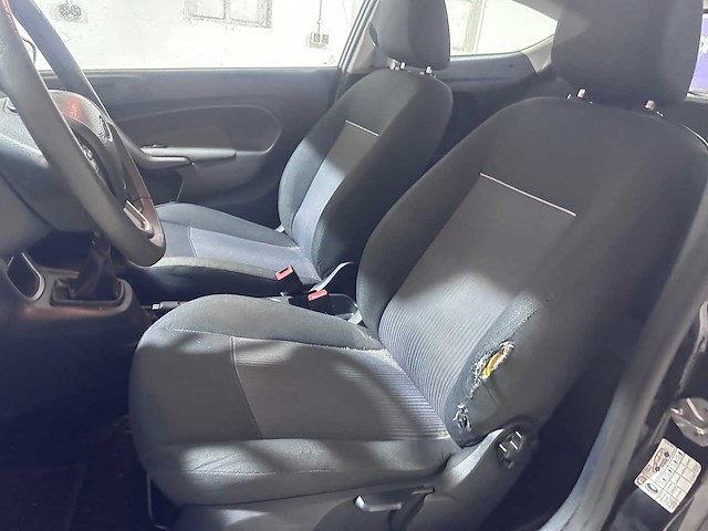 Ford - fiesta - 1.25 limited - 02-nrf-7 - afbeelding 4 van  12