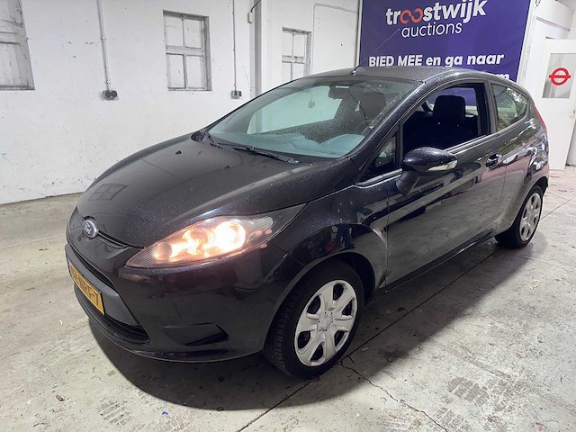 Ford - fiesta - 1.25 limited - 02-nrf-7 - afbeelding 1 van  12