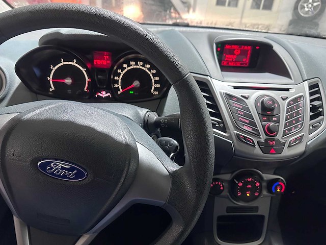 Ford - fiesta - 1.25 limited - 43-ksx-2 - afbeelding 2 van  20
