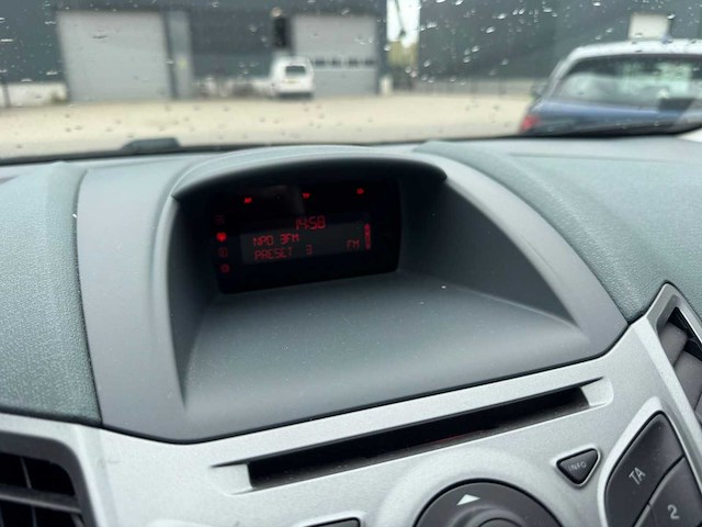 Ford - fiesta - 1.25 limited 2011 59-rkp-6 iaw - afbeelding 6 van  13