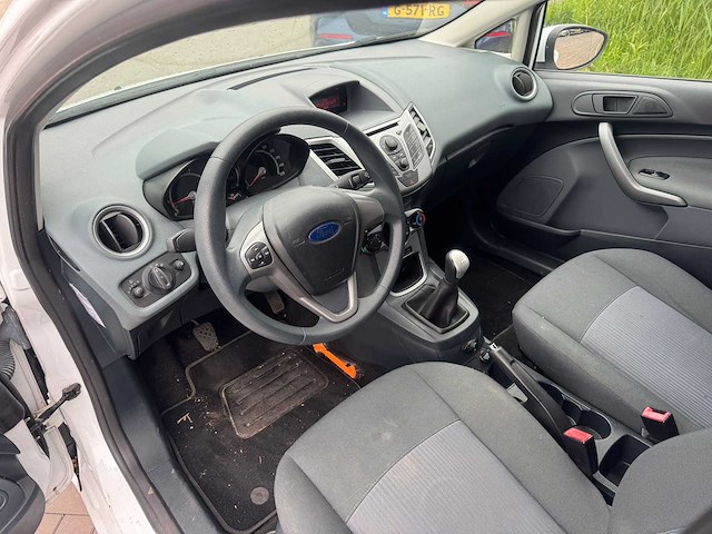 Ford - fiesta - 1.25 limited 2011 59-rkp-6 iaw - afbeelding 9 van  13