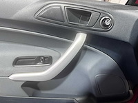 Ford - fiesta - 1.25 titanium - 58-hxj-8 - afbeelding 3 van  20