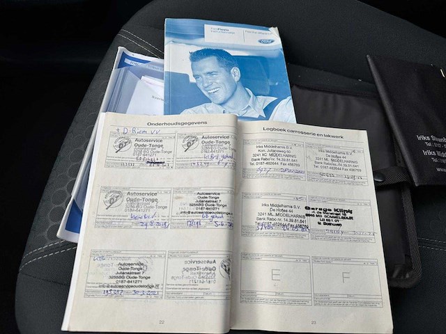 Ford - fiesta - 1.25 titanium - personenauto - afbeelding 1 van  14