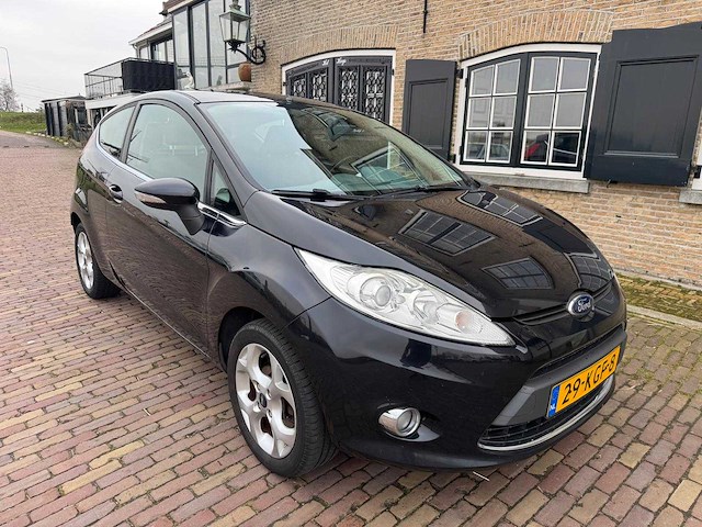 Ford - fiesta - 1.25 titanium - personenauto - afbeelding 9 van  14