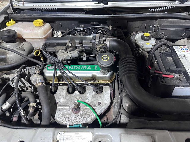 Ford - fiesta - 1.3-8v classic - 58-hz-zs- 2002 - afbeelding 4 van  12