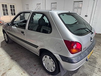 Ford - fiesta - 1.3-8v classic - 58-hz-zs- 2002 - afbeelding 5 van  12