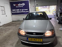 Ford - fiesta - 1.3-8v classic - 58-hz-zs- 2002 - afbeelding 9 van  12