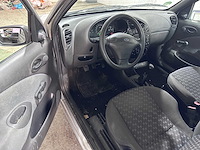 Ford - fiesta - 1.3-8v classic - 58-hz-zs- 2002 - afbeelding 10 van  12