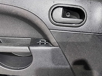 Ford - fiesta - 1.3-8v cool & sound - 97-xn-xb - afbeelding 1 van  8