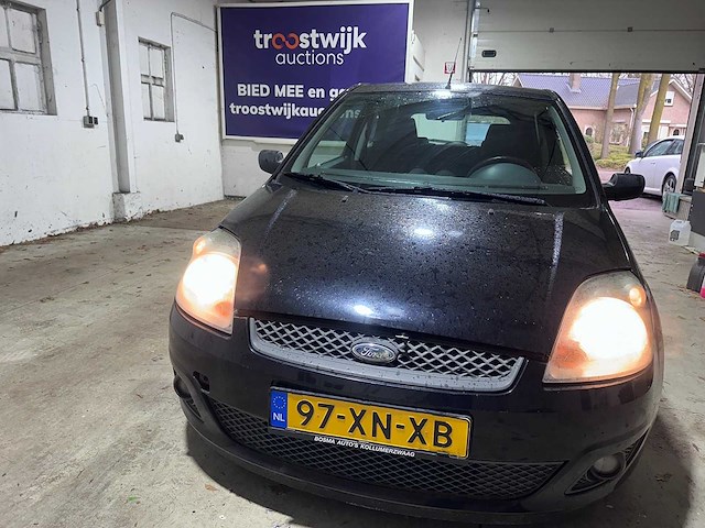Ford - fiesta - 1.3-8v cool & sound - 97-xn-xb - afbeelding 13 van  16