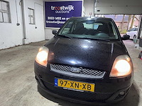 Ford - fiesta - 1.3-8v cool & sound - 97-xn-xb - afbeelding 13 van  16