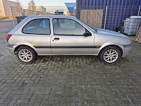 Ford - fiesta - 1.3-8v first edition - personenauto - afbeelding 6 van  12
