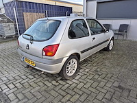 Ford - fiesta - 1.3-8v first edition - personenauto - afbeelding 8 van  12