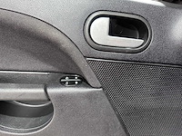 Ford - fiesta - 1.4-16v futura - 80-sl-dl - afbeelding 3 van  21