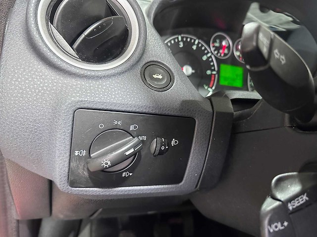 Ford - fiesta - 1.4-16v futura - 80-sl-dl - afbeelding 4 van  21