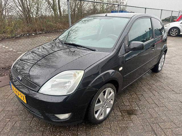 Ford - fiesta - 1.4-16v futura, 06-rv-px - afbeelding 1 van  13