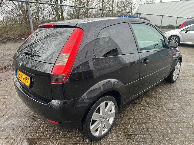 Ford - fiesta - 1.4-16v futura, 06-rv-px - afbeelding 6 van  13