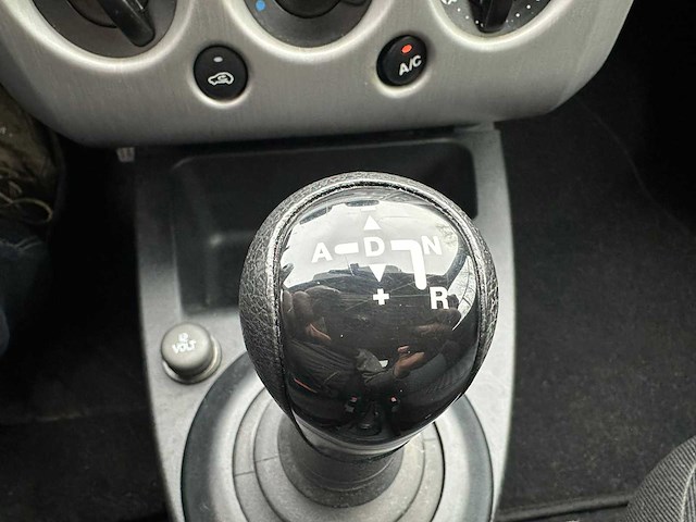 Ford - fiesta - 1.4-16v futura, 06-rv-px - afbeelding 4 van  10