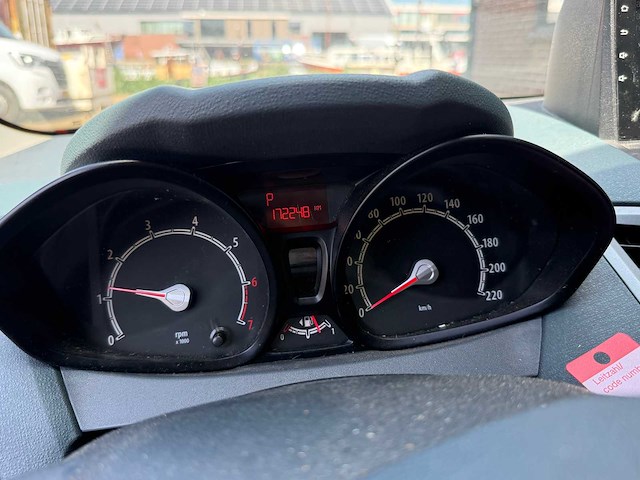 Ford - fiesta - 1.4 trend - automaat schadeauto - personenauto - 2009 - afbeelding 8 van  25