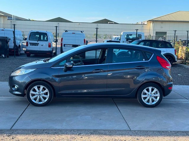 Ford - fiesta - 1.6 ghia 42-hnk-4 2009 iaw - afbeelding 10 van  17