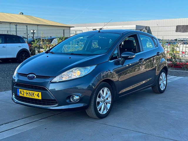 Ford - fiesta - 1.6 ghia 42-hnk-4 2009 iaw - afbeelding 1 van  17