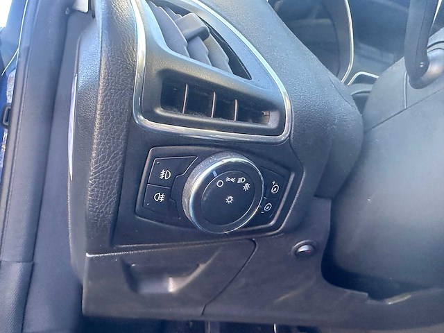 Ford - focus - 1.0 ecob. lease ti. - 12-xvv-7 - afbeelding 18 van  18