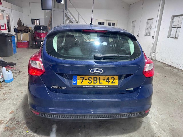 Ford - focus - 1.0 ecoboost trend - 7-sbl-42 - afbeelding 12 van  18