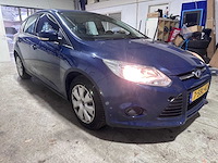 Ford - focus - 1.0 ecoboost trend - 7-sbl-42 - afbeelding 14 van  18