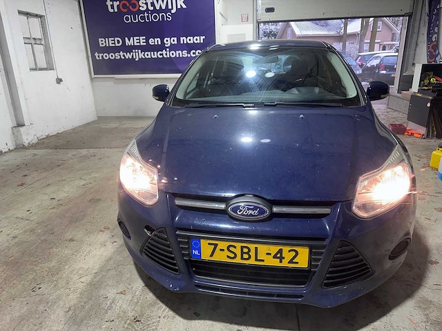 Ford - focus - 1.0 ecoboost trend - 7-sbl-42 - afbeelding 15 van  18