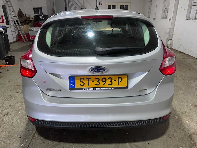 Ford - focus - 1.0 ecoboost trend - st-393-p- 2013 - afbeelding 11 van  17