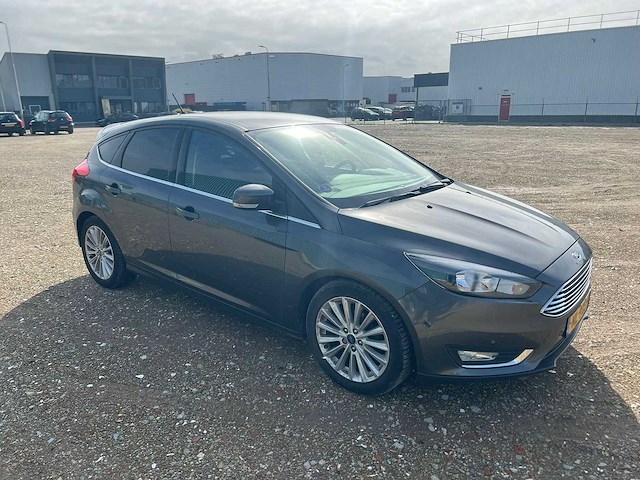 Ford - focus - 1.0 titanium , nl-925-j - afbeelding 2 van  25