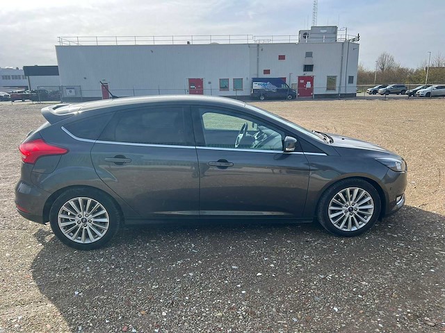 Ford - focus - 1.0 titanium , nl-925-j - afbeelding 25 van  25