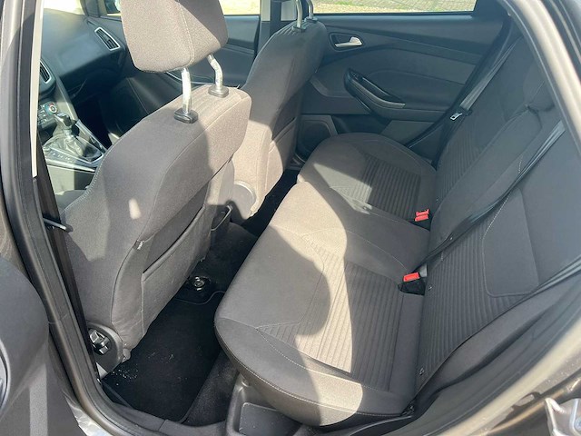 Ford - focus - 1.0 titanium , nl-925-j - afbeelding 8 van  25