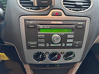 Ford - focus - 1.6-16v first ed. - car - afbeelding 3 van  13