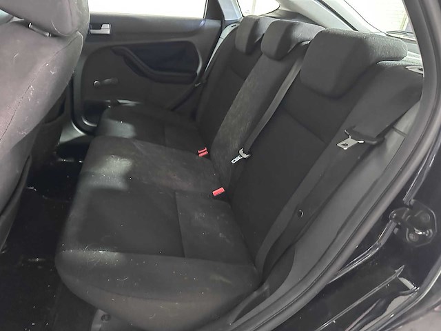Ford - focus - 1.6-16v futura - 87-xt-tb- 2007 - afbeelding 5 van  17