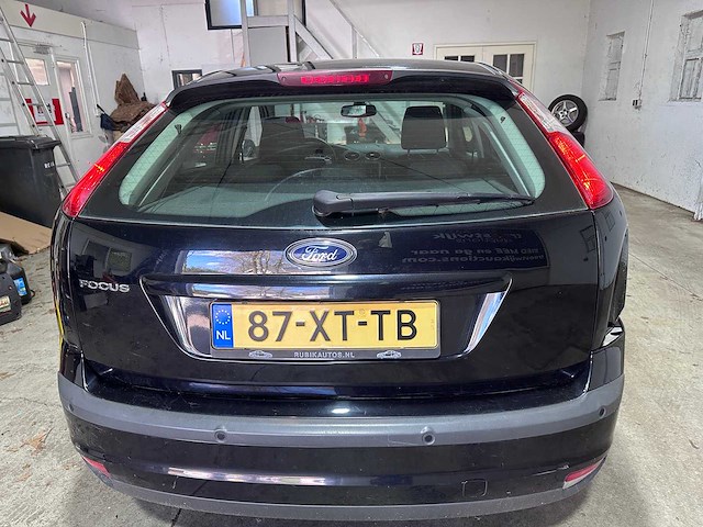 Ford - focus - 1.6-16v futura - 87-xt-tb- 2007 - afbeelding 12 van  17