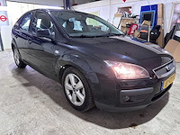 Ford - focus - 1.6-16v futura - 87-xt-tb- 2007 - afbeelding 15 van  19