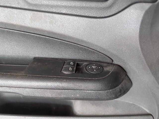 Ford - focus - 1.6-16v trend - 11-xg-jf- 2007 - afbeelding 2 van  11