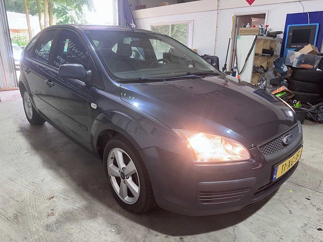 Ford - focus - 1.6-16v trend - 11-xg-jf- 2007 - afbeelding 8 van  11