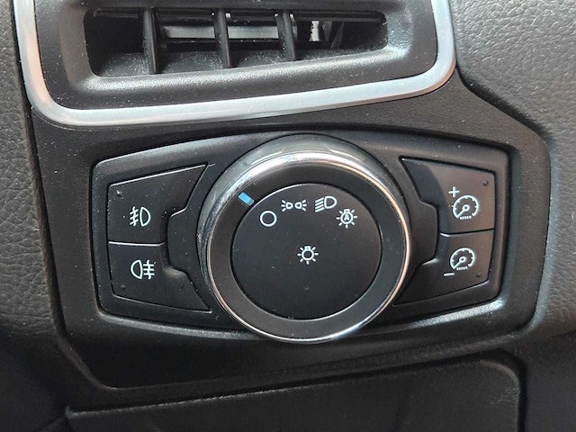 Ford - focus - 1.6 ecob. trend sp. - 2011 - jb-823-s - personenauto - afbeelding 14 van  33