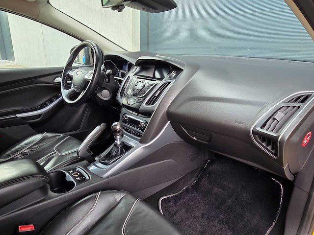 Ford - focus - 1.6 ecob. trend sp. - 2011 - jb-823-s - personenauto - afbeelding 24 van  33