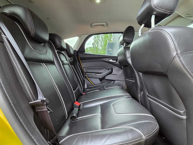 Ford - focus - 1.6 ecob. trend sp. - 2011 - jb-823-s - personenauto - afbeelding 26 van  33