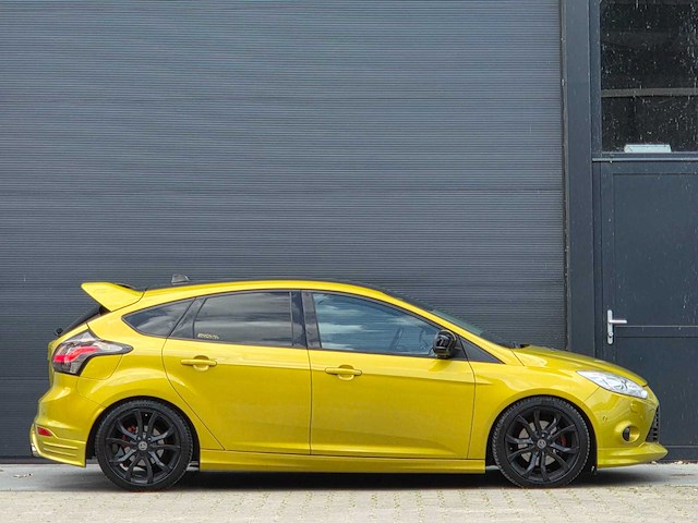 Ford - focus - 1.6 ecob. trend sp. - 2011 - jb-823-s - personenauto - afbeelding 29 van  33