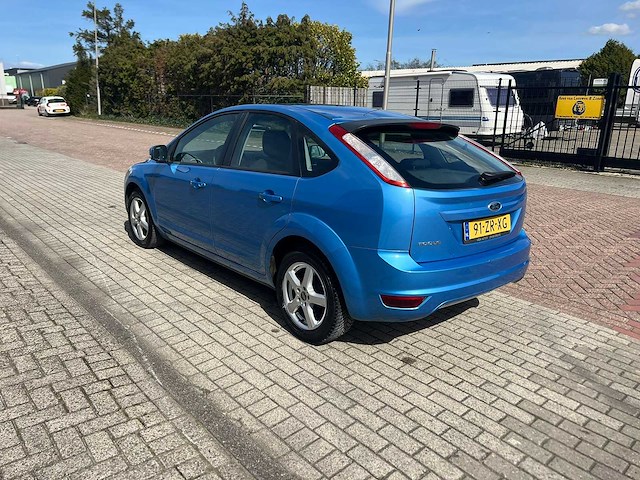 Ford - focus - 1.6 trend ,91-zr-xg - afbeelding 7 van  9