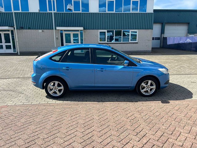 Ford - focus - 1.6 trend ,91-zr-xg - afbeelding 9 van  9