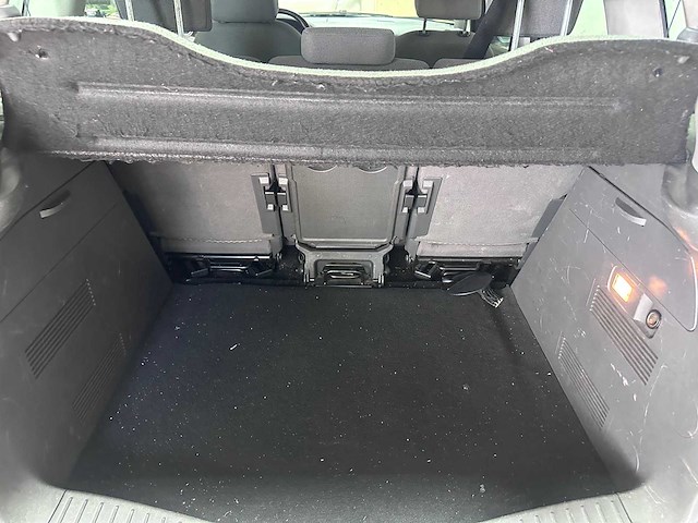 Ford - focus c-max - 1.6-16v futura - 85-sn-kr - afbeelding 9 van  20