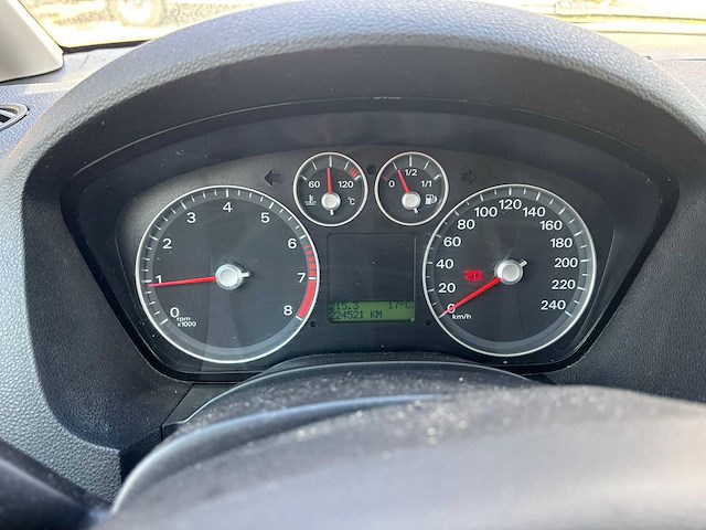 Ford - focus c-max - 1.6-16v futura - car - 2005 - afbeelding 3 van  14