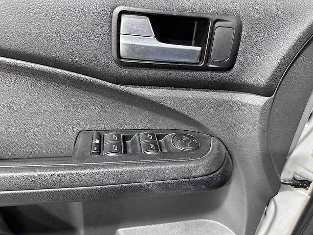 Ford - focus c-max - 2.0-16v futura - 49-xg-xx - afbeelding 3 van  20