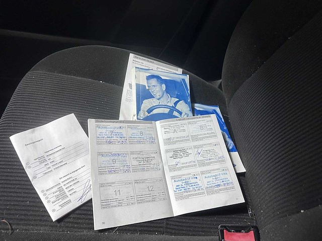 Ford - focus c-max - 2.0-16v ghia - 43-st-dx - afbeelding 10 van  18